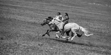 Naadam - Horse Racing di Caterina Cambuli e Gianbattista Battaini