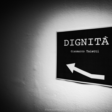 Dignità - Mostra personale di Gianmarco Taietti